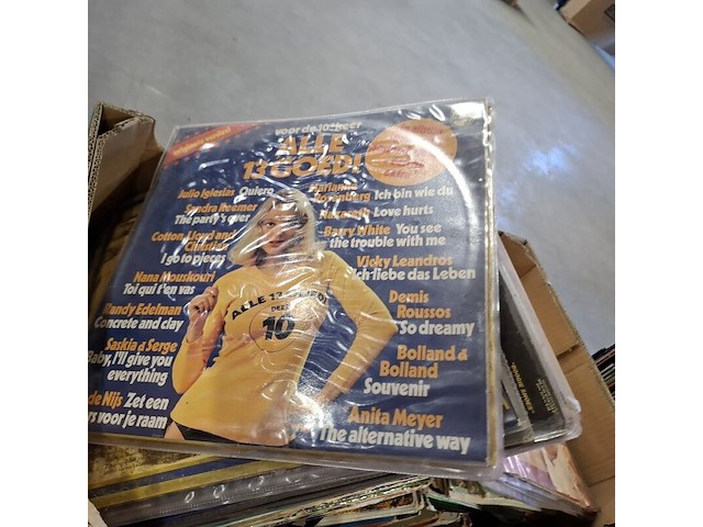 Lp's en singels , sony/grundig - afbeelding 12 van  15