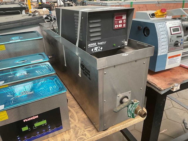 L&r ultrasonics 4002 ultrasonic cleaner - afbeelding 1 van  5