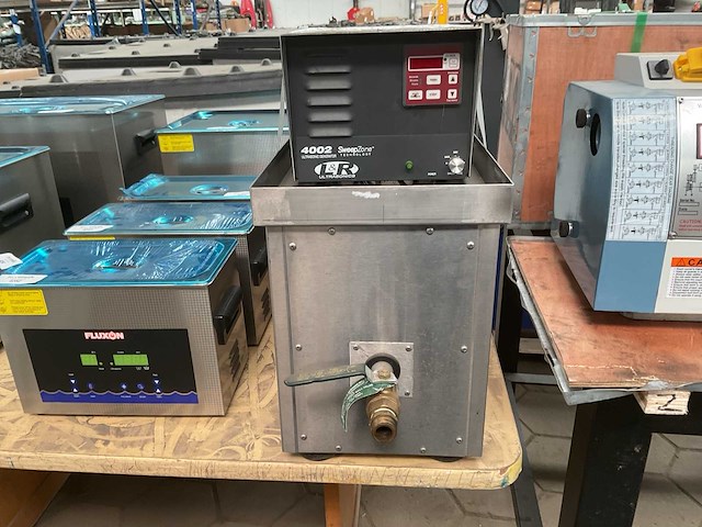 L&r ultrasonics 4002 ultrasonic cleaner - afbeelding 4 van  5
