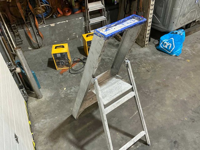 Lsc 3 treden werktrap - afbeelding 4 van  6