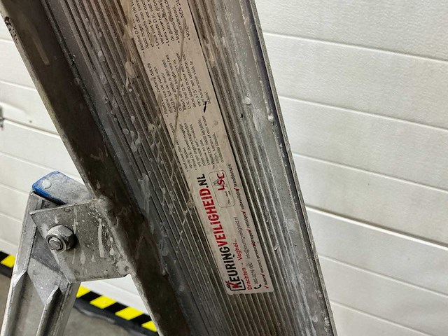 Lsc 3 treden werktrap - afbeelding 6 van  6