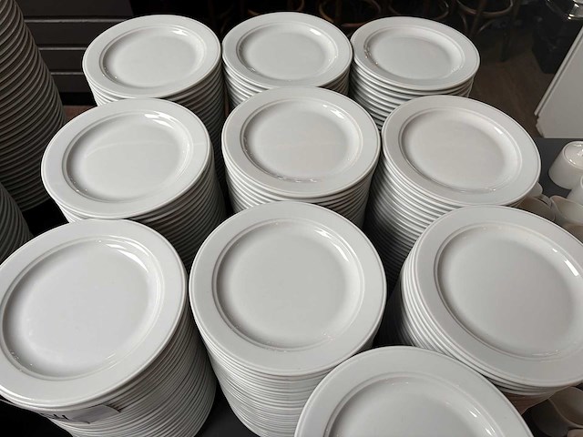 Lubiana porseleinen bord (290x) - afbeelding 1 van  5