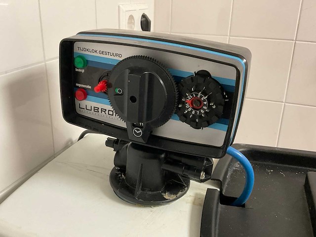 Lubron compact c30 waterontharder - afbeelding 4 van  4