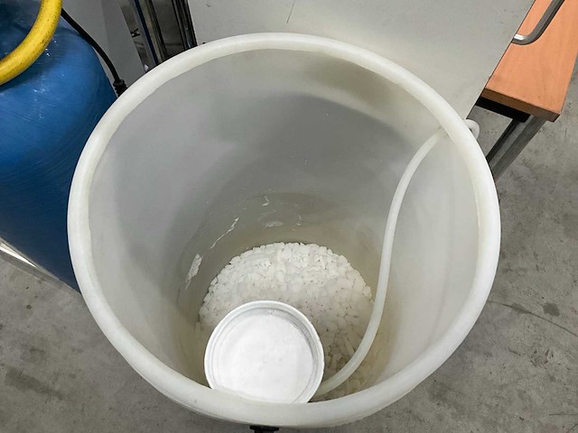 Lubron duo-matic t-100 waterontharder - afbeelding 4 van  6