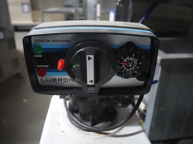 Lubron - afbeelding 5 van  6