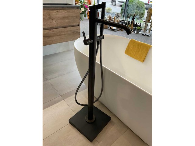 Luca primo vrijstaande bad - afbeelding 6 van  7