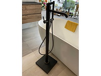 Luca primo vrijstaande bad - afbeelding 6 van  7