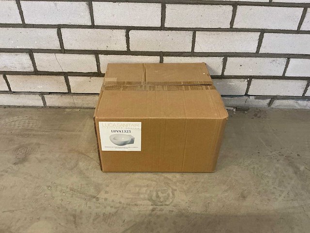 Luca sanitair - rond - luva1325 - wandfontein 27 x 24 cm - afbeelding 2 van  2