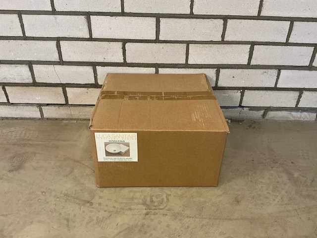 Luca sanitair - rond - luva1326a - hoekfontein 28 x 28 cm - afbeelding 3 van  3