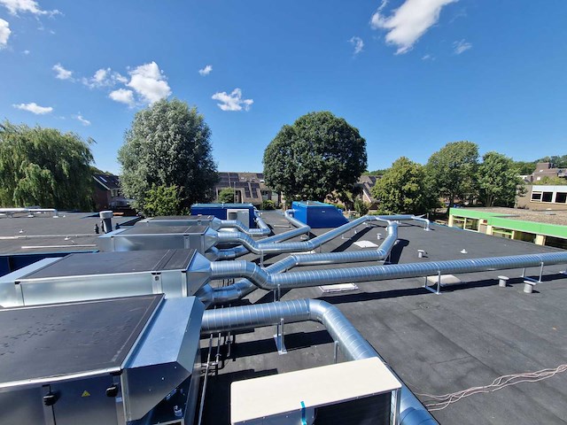 Lucam industriële luchtbehandelingskast / ventilatie-unit met warmtewisselaars en bypasssysteem - afbeelding 29 van  36