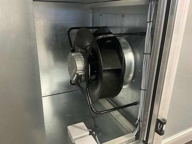 Lucam industriële luchtbehandelingskast / ventilatie-unit met warmtewisselaars en bypasssysteem - afbeelding 34 van  36