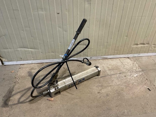 Lucas hydraulische pomp hand - afbeelding 1 van  1