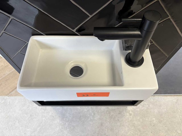 Lucca showroom wasbak - afbeelding 2 van  2