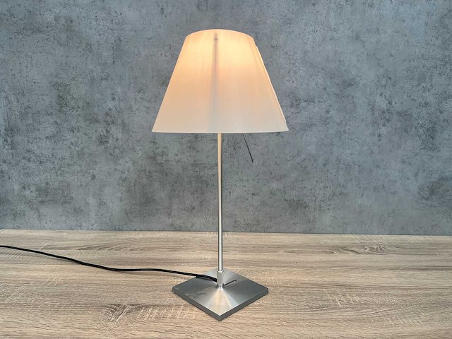 Luceplan costanza d13 - tafellamp - afbeelding 1 van  7