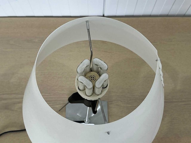 Luceplan costanza tafellamp - afbeelding 2 van  5