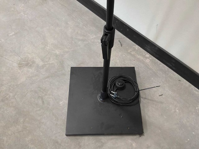 Luceplan vloerlamp - afbeelding 5 van  6