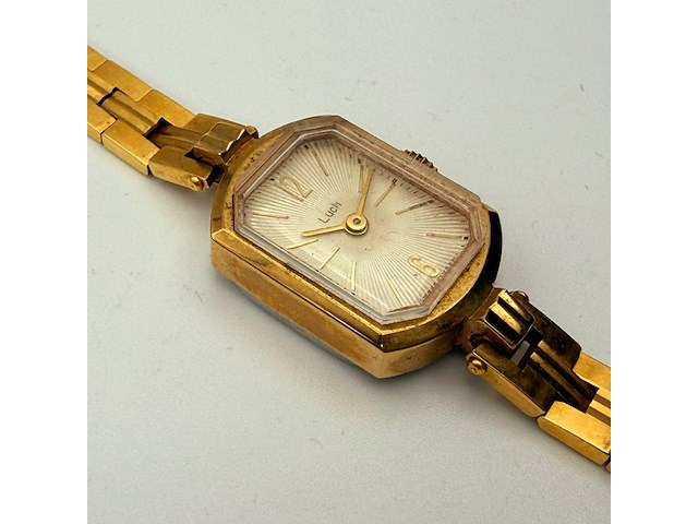 Luch goldplated vintage dameshorloge - made in ussr - afbeelding 2 van  8