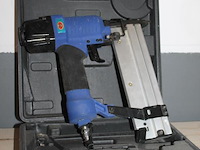 Lucht tacker vos sf5040 in kunststof koffer. - afbeelding 2 van  2