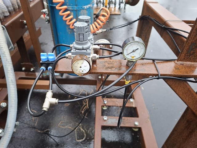 Luchtafsluiter tester, hefgedragen - afbeelding 2 van  10