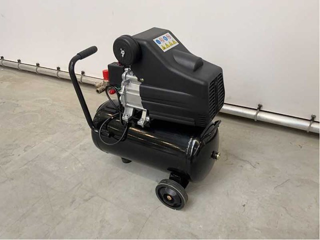 Luchtcompressor 24l model 3597 - afbeelding 18 van  19