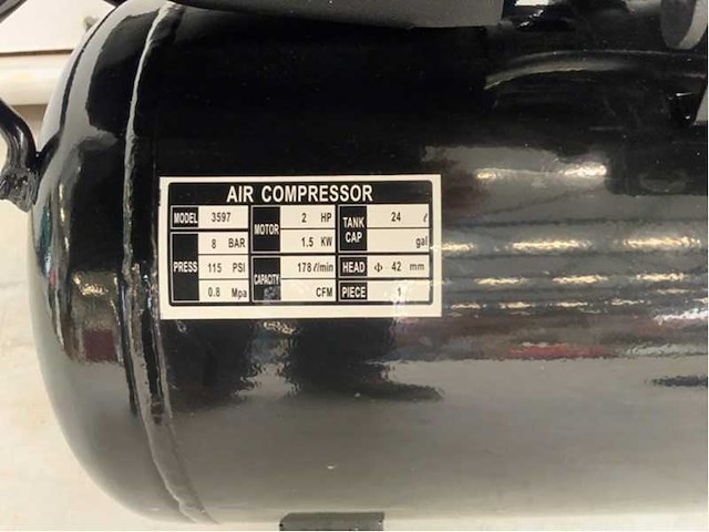 Luchtcompressor 24l model 3597 - afbeelding 2 van  16