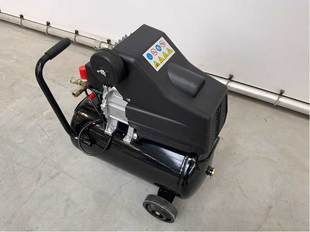 Luchtcompressor 24l model 3597 - afbeelding 8 van  16