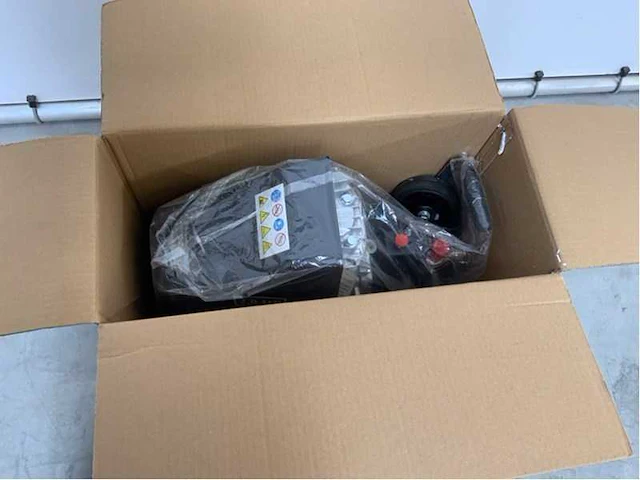 Luchtcompressor 24l model 3597 - afbeelding 16 van  19