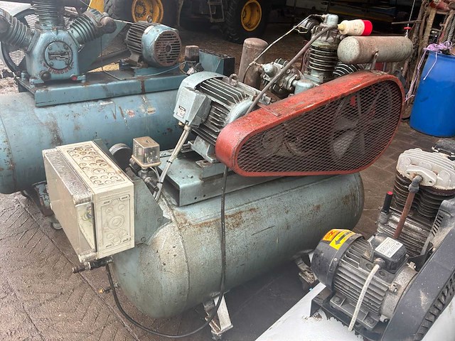 Luchtcompressor (4x) - afbeelding 10 van  10