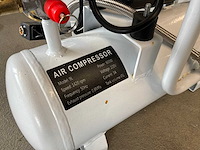 Luchtcompressor 9.0l 230v (7x) - afbeelding 3 van  4