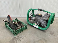 Luchtcompressor met gereedschap - afbeelding 1 van  8