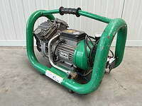 Luchtcompressor met gereedschap - afbeelding 1 van  5