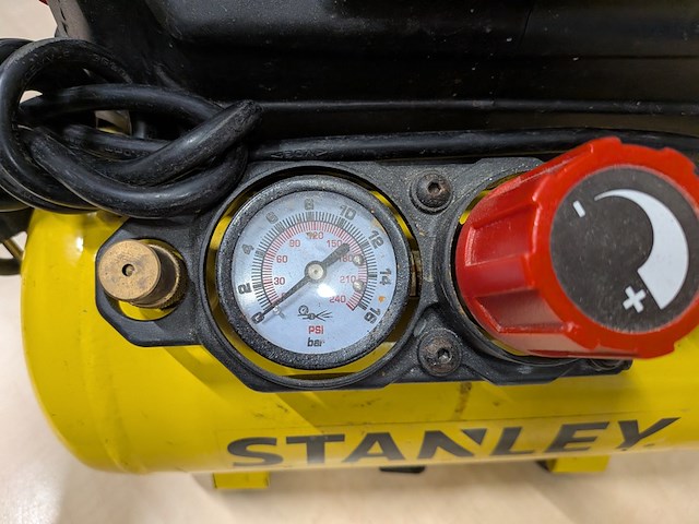 Luchtcompressor, stanley, 100/8/6, 2022 - afbeelding 7 van  8