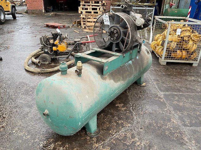 Luchtcompressor - afbeelding 4 van  8