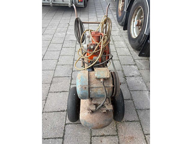 Luchtcompressor - afbeelding 3 van  4