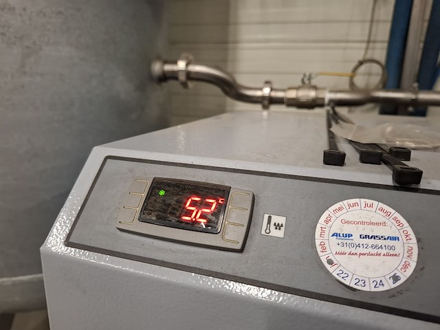 Luchtdroger met buffervat - afbeelding 11 van  16