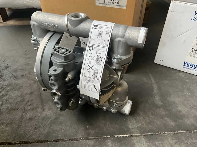 Luchtgedreven membraanpomp (2x) - afbeelding 5 van  8