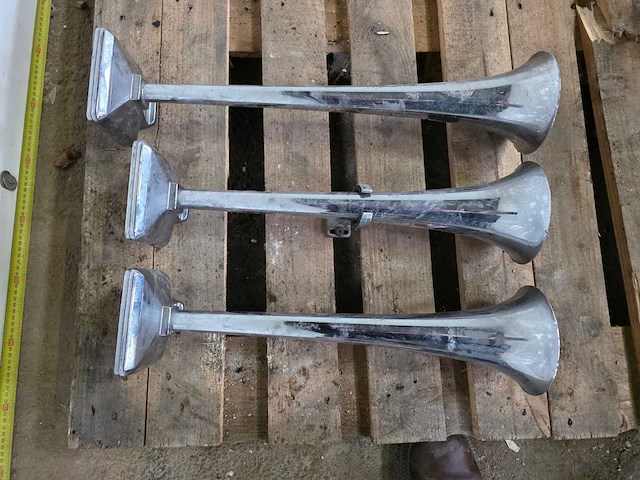 Luchthoorn (3x) - afbeelding 5 van  5
