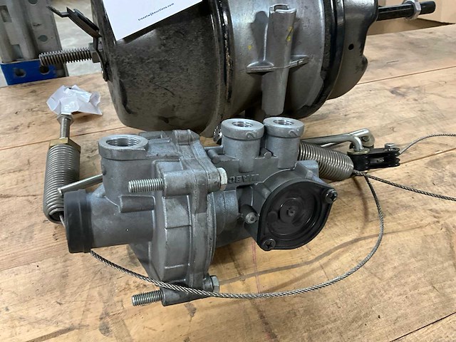 Luchtrem onderdelen - afbeelding 2 van  3