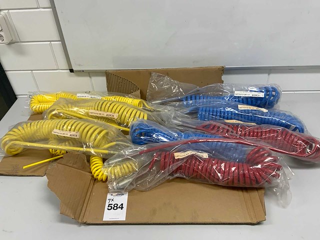 Luchtslang met koppelingen (9x) - afbeelding 1 van  4