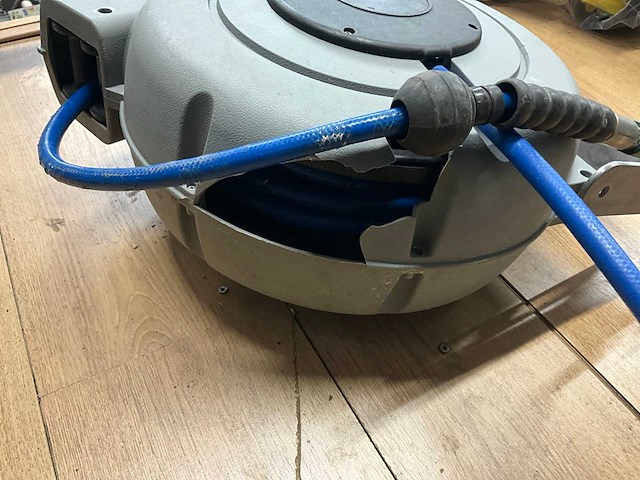 Luchtslanghaspel - afbeelding 2 van  2