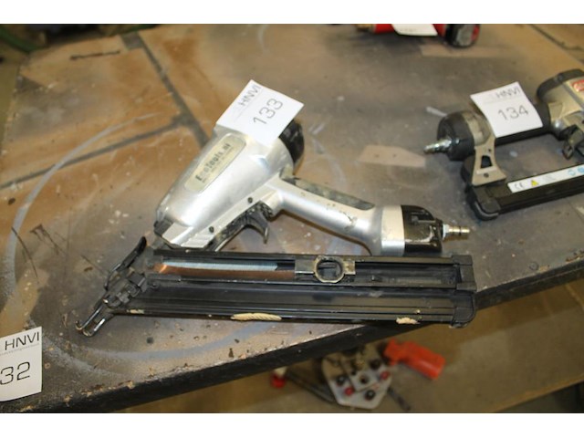 Luchtspijkerpistool ecotools. - afbeelding 1 van  1