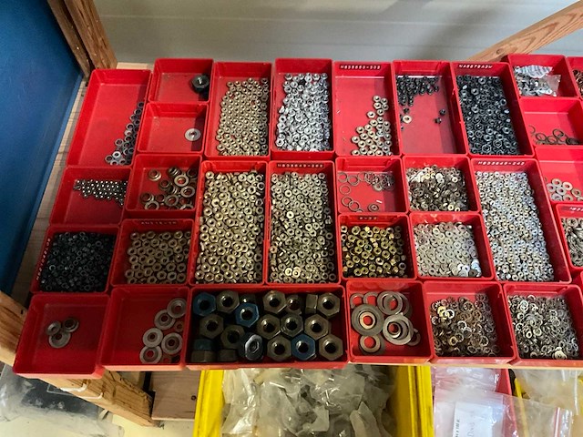 Luchtvaart bevestigings materiaal - afbeelding 6 van  7