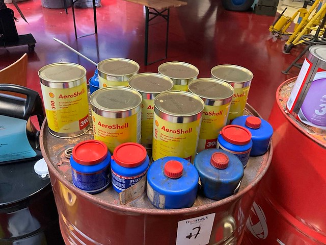 Luchtvaart smeermiddelen - afbeelding 4 van  6