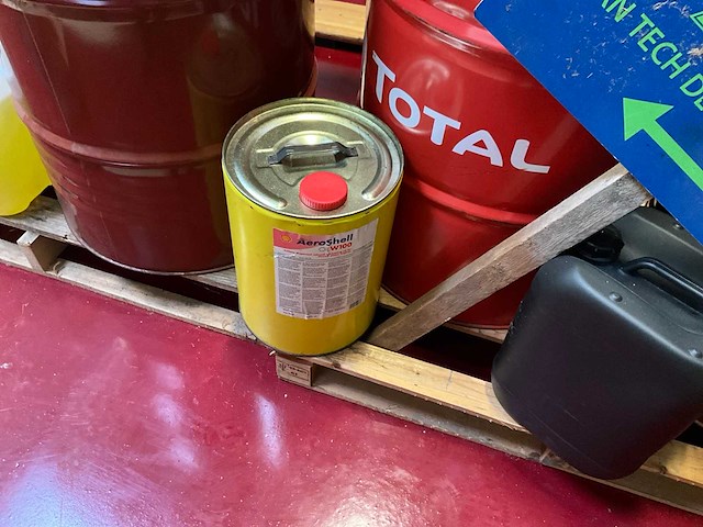 Luchtvaart smeermiddelen - afbeelding 6 van  6