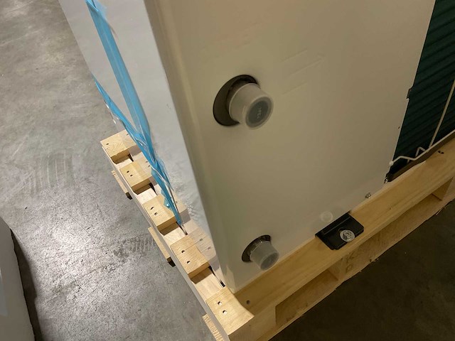Lucht/water-warmtepomp 11kw - blw mono met verwarmingselement (4x) - afbeelding 6 van  10
