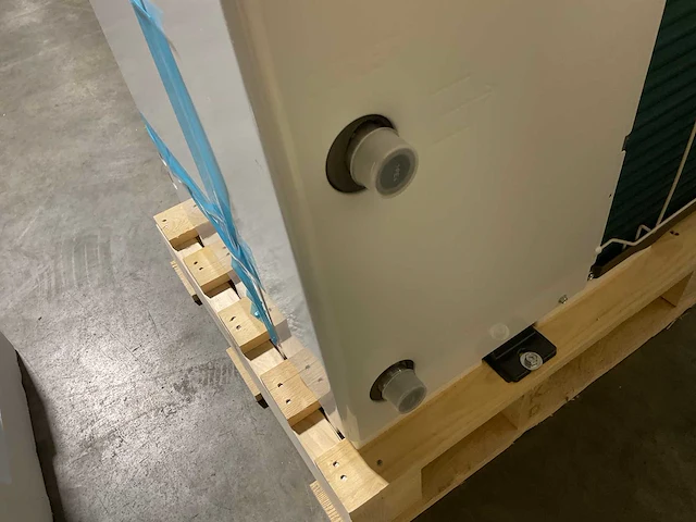 Lucht/water-warmtepomp 11kw - blw mono met verwarmingselement (4x) - afbeelding 8 van  10