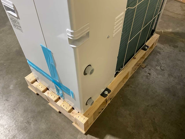 Lucht/water-warmtepomp 11kw - blw mono - afbeelding 9 van  10