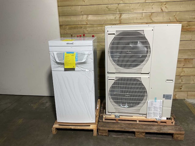 Lucht/water-warmtepomp 16kw - blw split-k (c) met verwarmelement - afbeelding 5 van  11