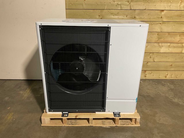 Lucht/water-warmtepomp 6kw - blw mono - afbeelding 4 van  9