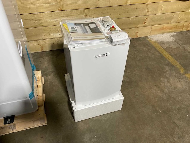 Lucht/water-warmtepomp 8kw - blw mono - afbeelding 6 van  8